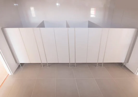 Swinging doors (cowboy).